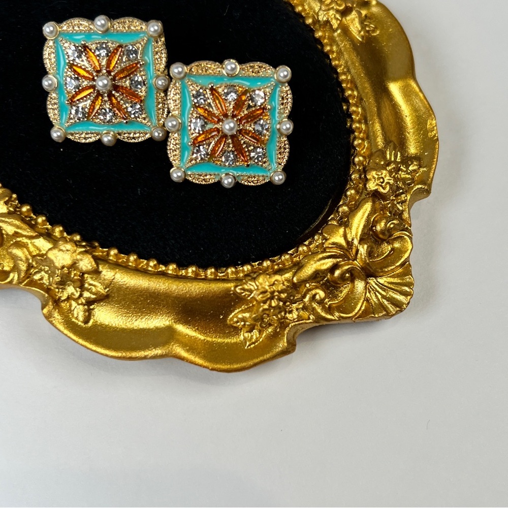 Vintage Style Gold and Turquoise Earrings